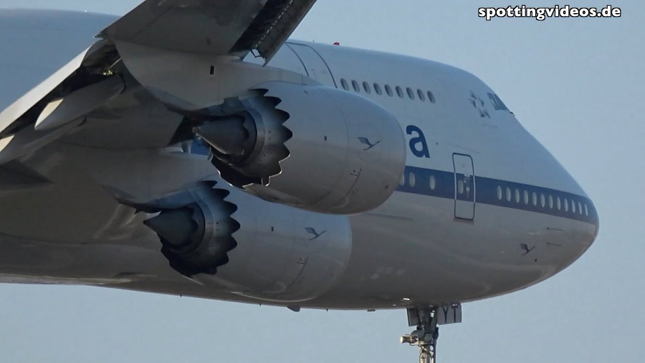 Another short Stop at RWY18 - Frankfurt Airport - 2019-04-11