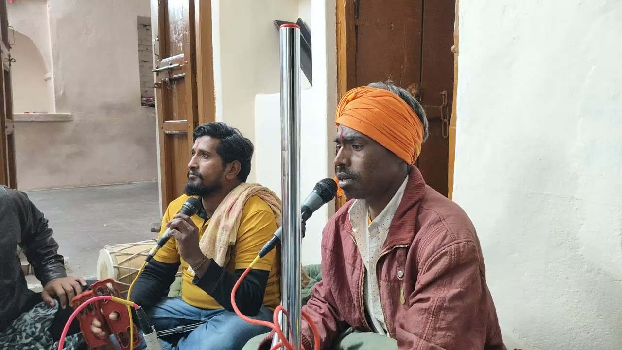 अमीया जरे निराधार धार पर संत रमे #निर्गुणी #sureshkumarbori भजन 