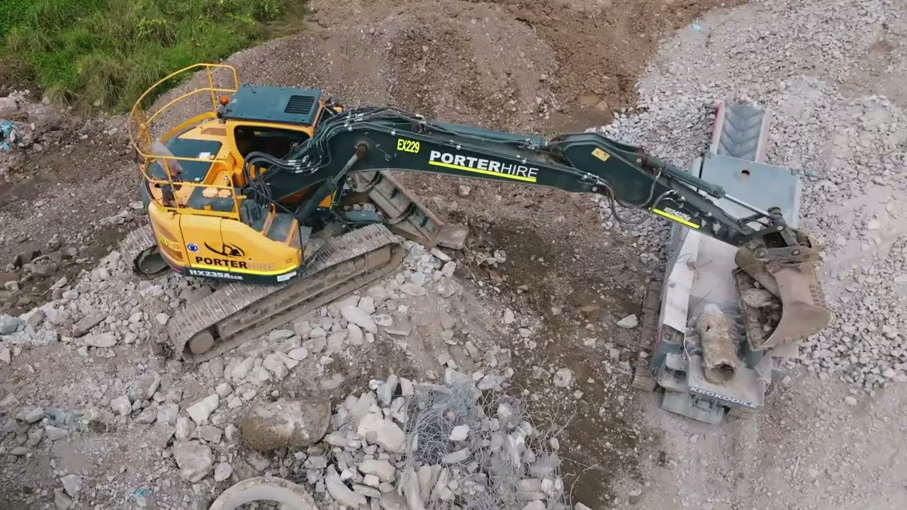 Crushing 3,500 Tonnes of Concrete | On‑Site Recycling for Civil Works