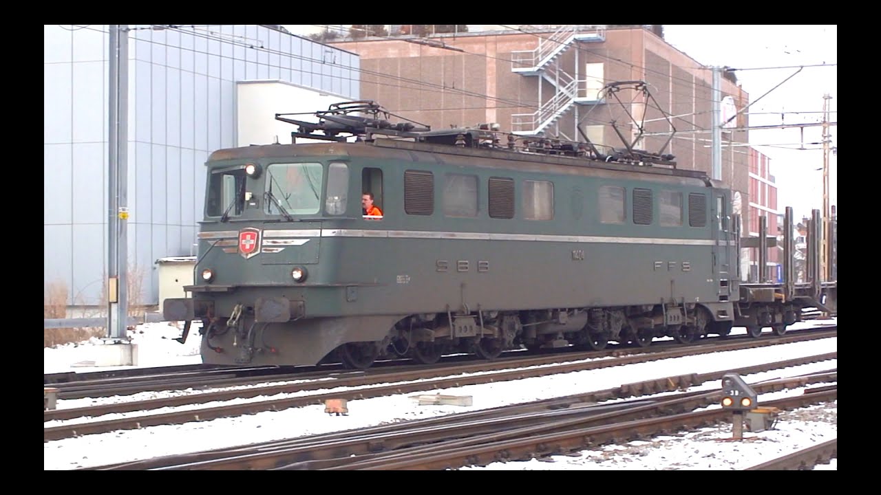 ► Trainspotting in Spiez & Thun, Switzerland [24.01.11]