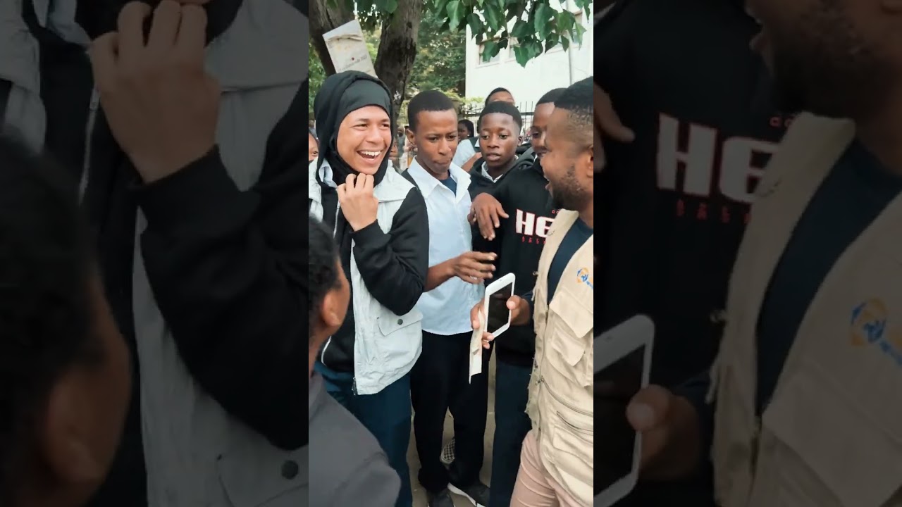 ESCOLA SECUNDÁRIA JOSINA MACHEL - Testando Alguns Estudantes
