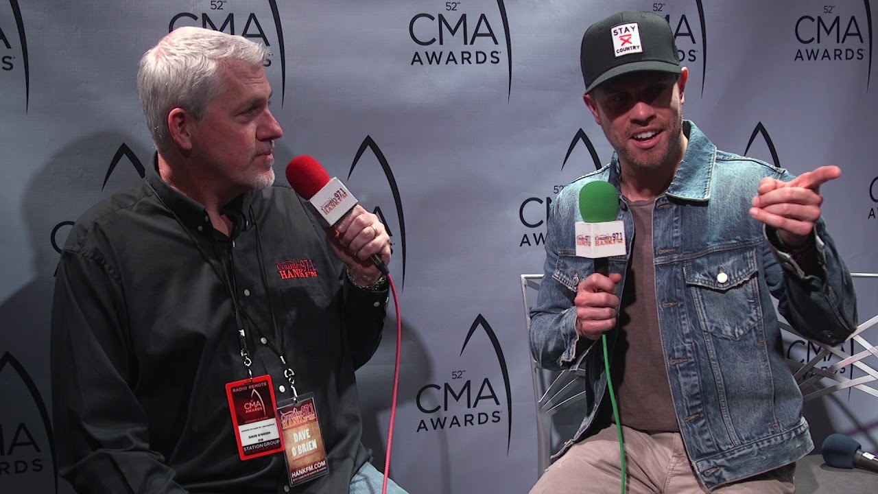 Dustin Lynch | I went home and my mom still had a night light in my room