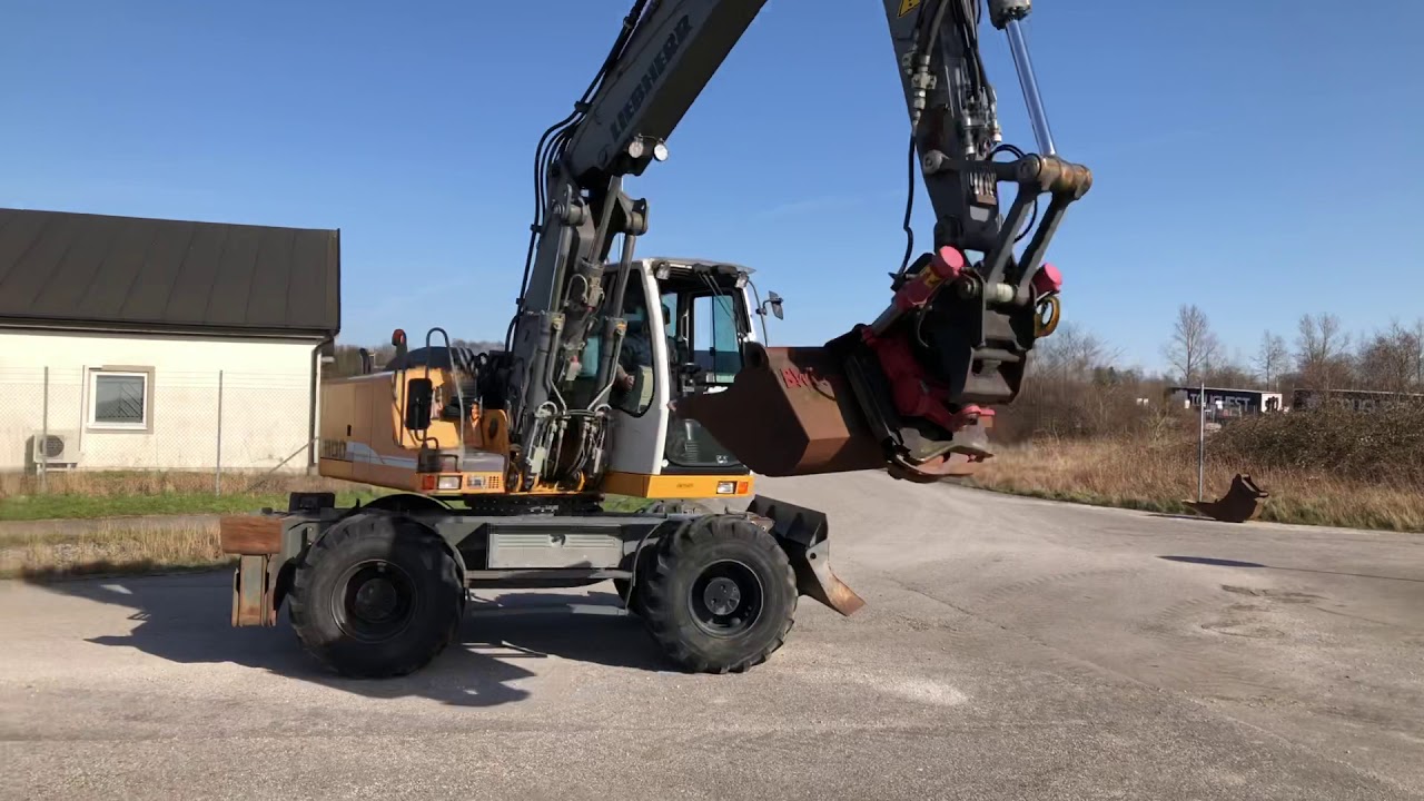 Köp Hjulgrävmaskin Liebherr A900C på Klaravik