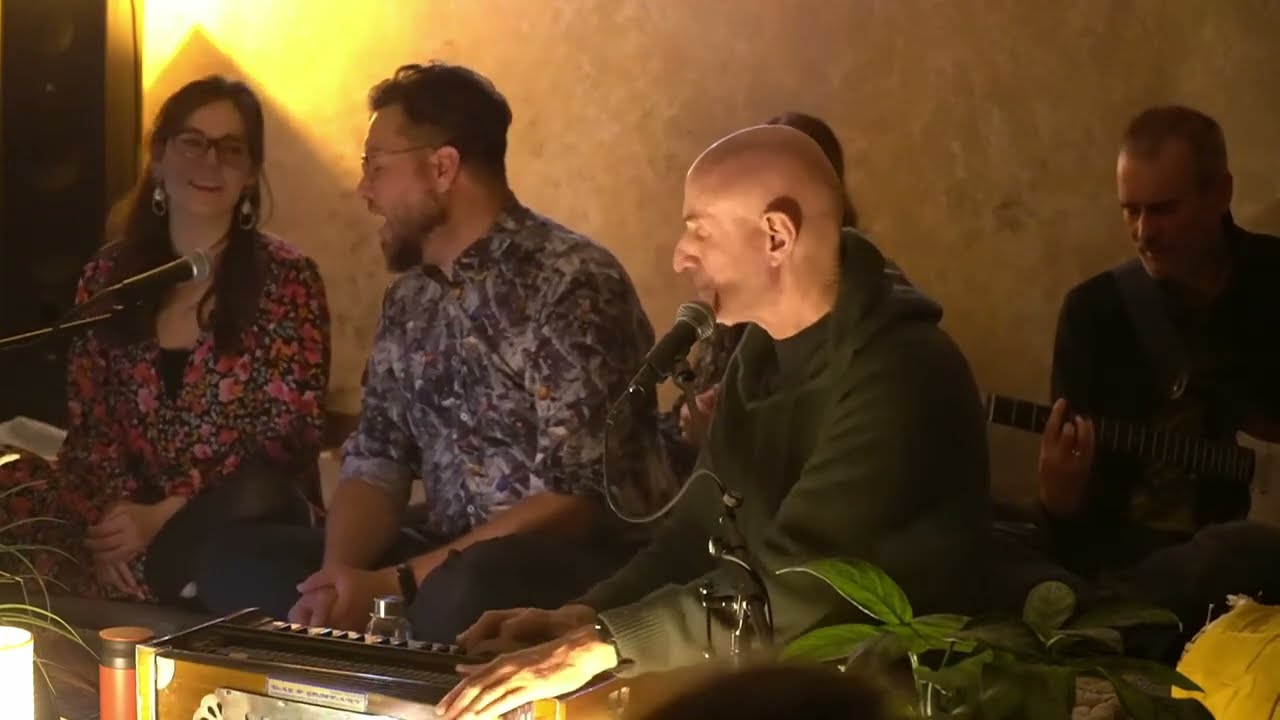 Beautiful Kirtan at Poland | Mahatma Das