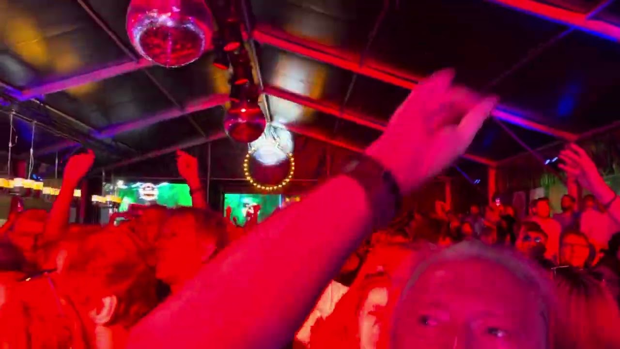 Pfund - Hier kommt Alex - Cover