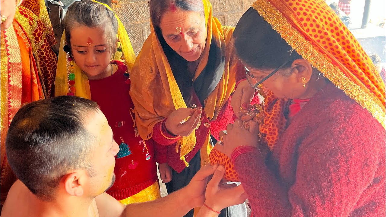 Janeu Sanskar at Haridwar. (Upanayan Sanskara) यज्ञोपवीत और उपनयन संस्कार#janeu #pahadiculture