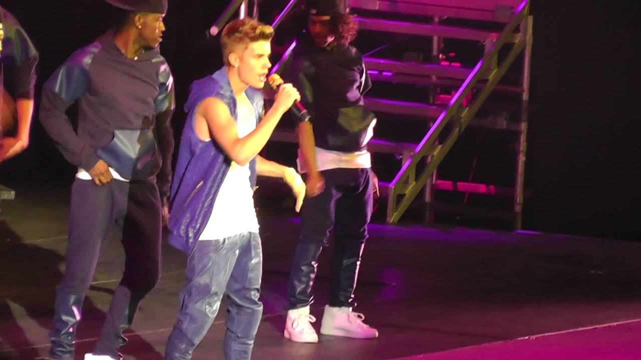 Justin Bieber Believe Tour Manchester UK 22.02.13 Boyfriend Live HD