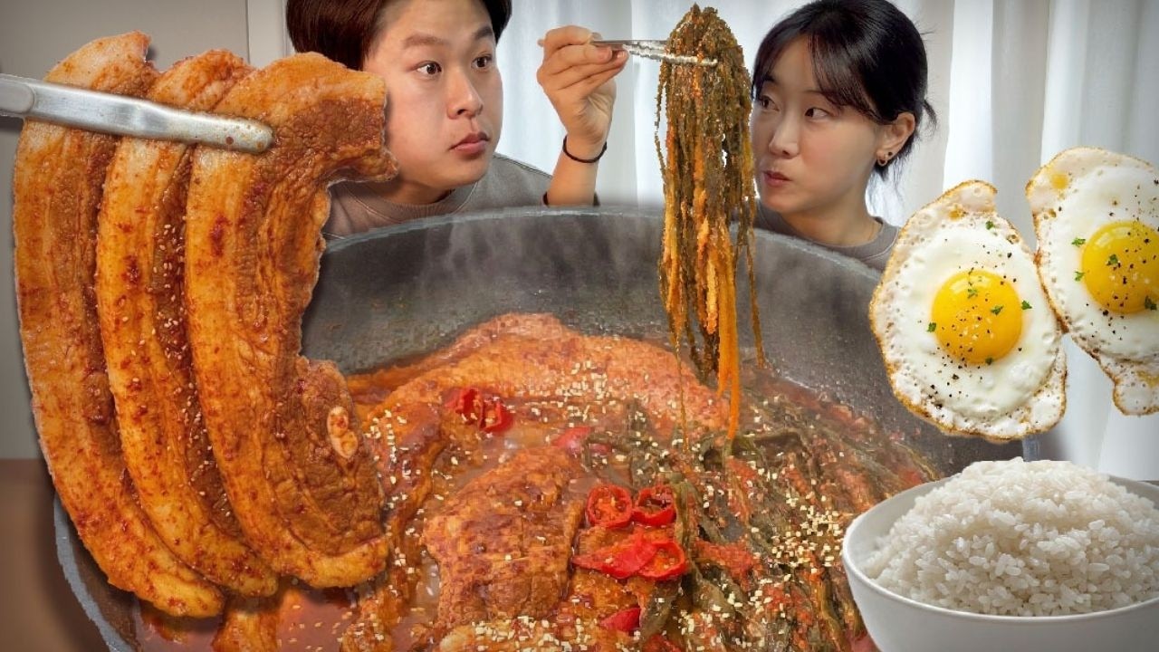 [SUB] 삼겹살 파김치찜 먹방! K-Pork Belly with Spicy Green Onion Kimchi Mukbang🔥