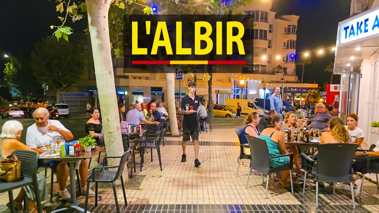 You&rsquo;ve Never Seen a Place Like L'Albir at Night
