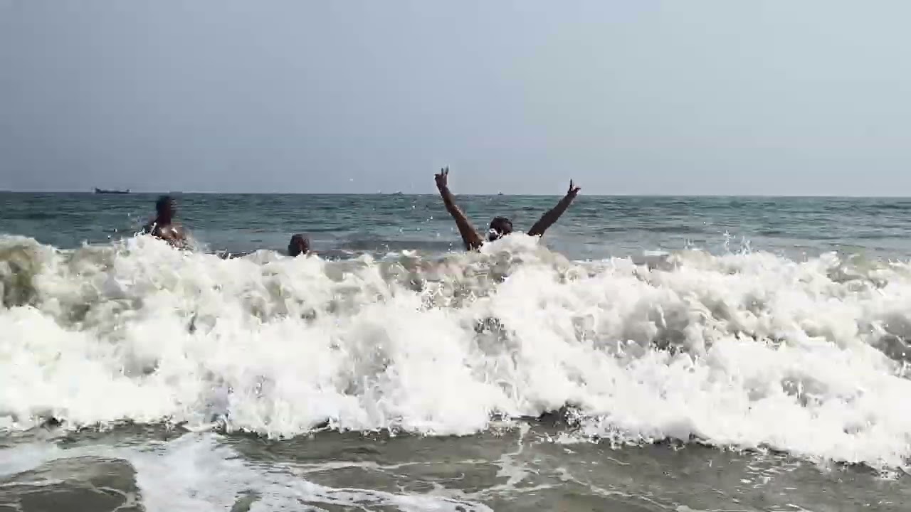 Friends Ka Satha Masti Time in Upada Beach Vishakapatnam 😆😆😆😆
