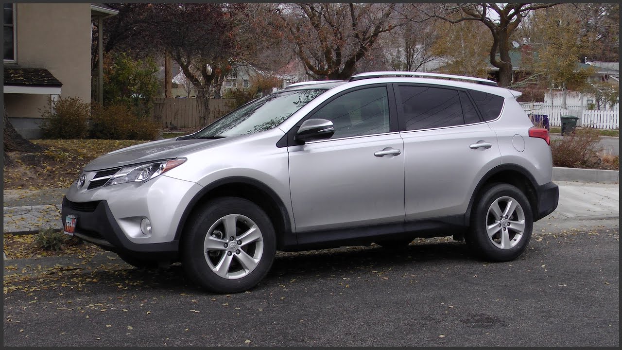 Замена стоп-сигнала Rav4