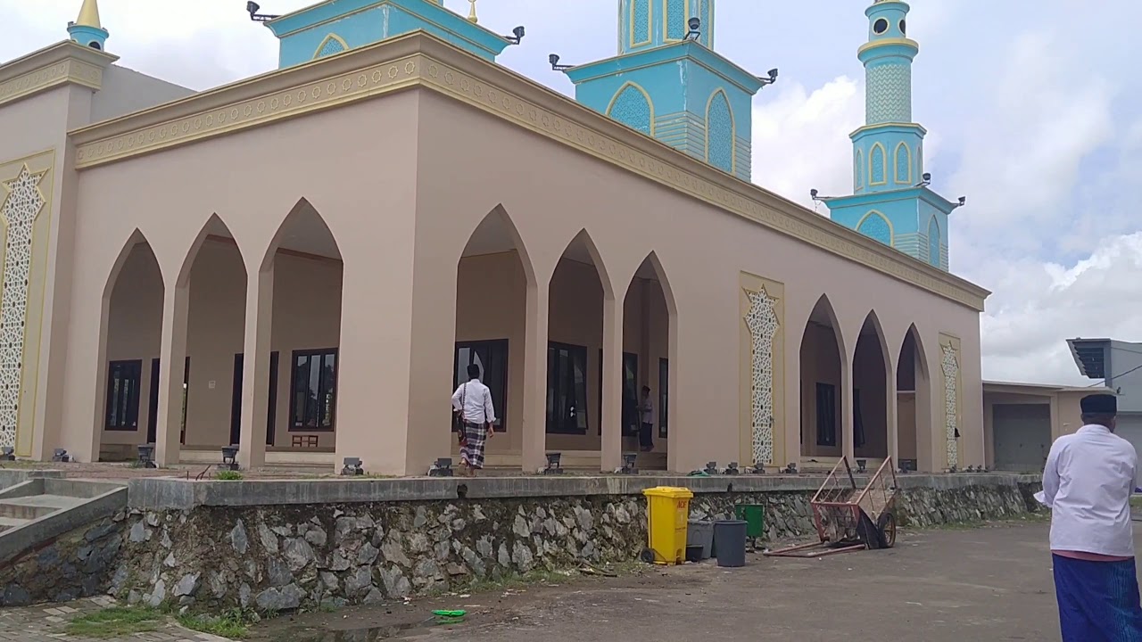 PONDOK PESANTREN AN NAWAWI TANARA SERANG BANTEN KH. MA'RUF AMIN