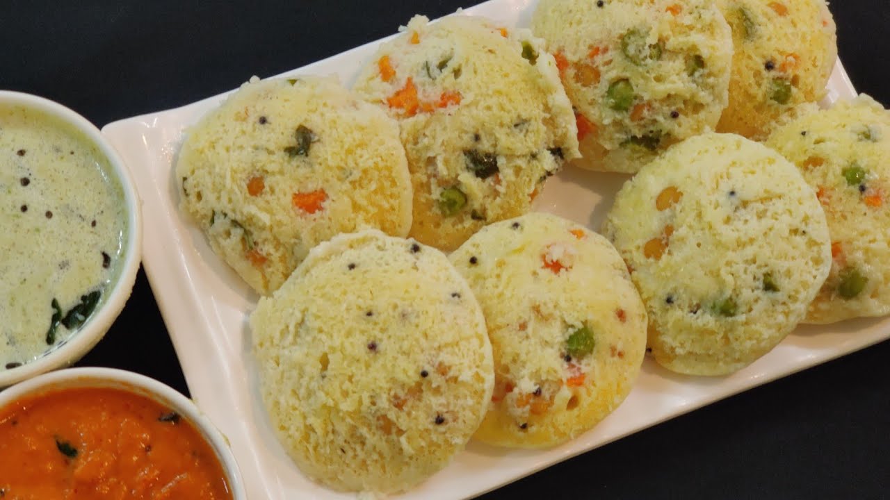 No Rice, But Soft Idli/Moong dal Idli & Small Onion Chutney/பாசிப்பருப்பு இட்லி/Idli for Diabetics