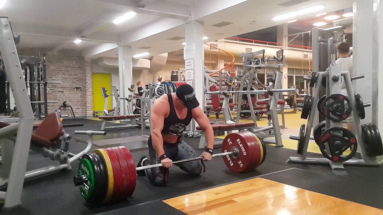 MARTWY CIĄG 300kgx10!! (deadlift t&g)