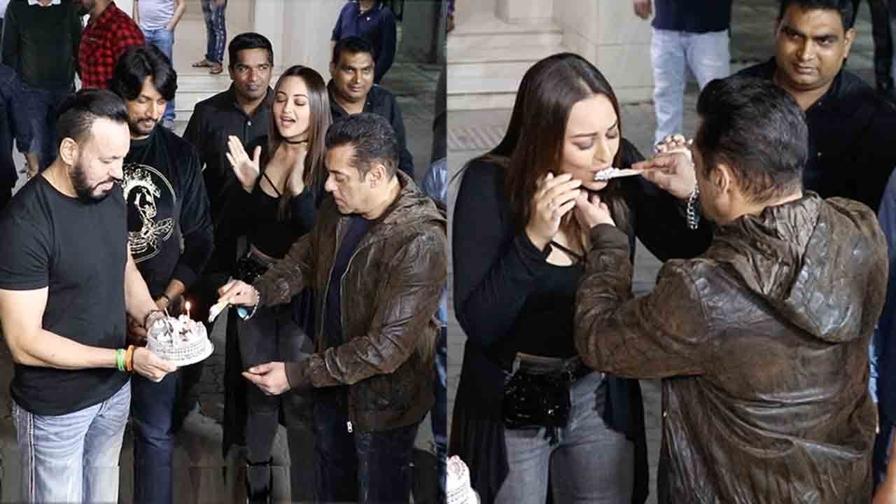 Salman Khan's GRAND 54th BIRTHDAY Celebrations 2019 Outside House In Mumbai
