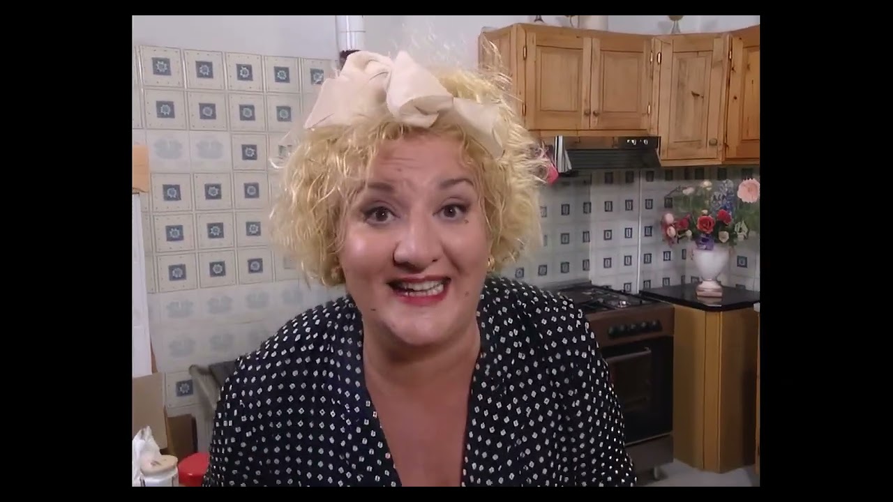 LA VESPA TERESA S1 E22 P1