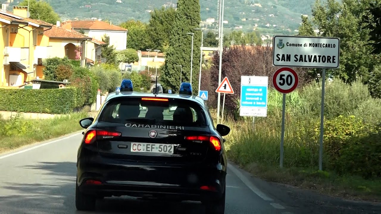 Blitz dei carabinieri in una casa di Montecarlo: due in manette per furti