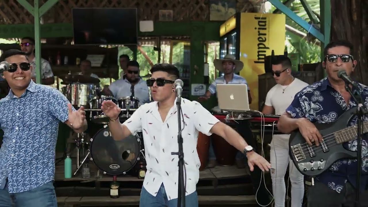 La Morena (Video Oficial) - Marimba Orquesta Los Golobios