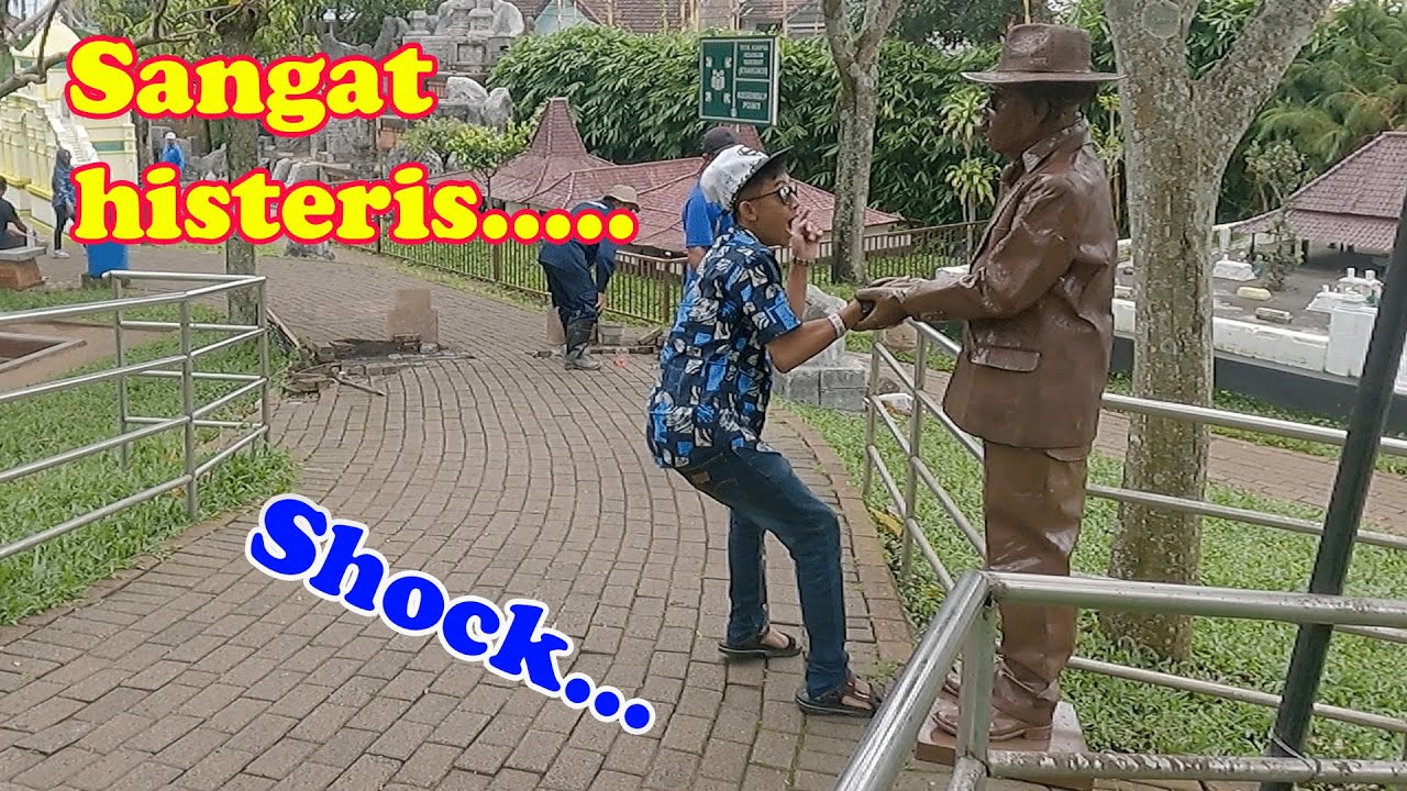 Patung yang bernyawa || Human statue prank