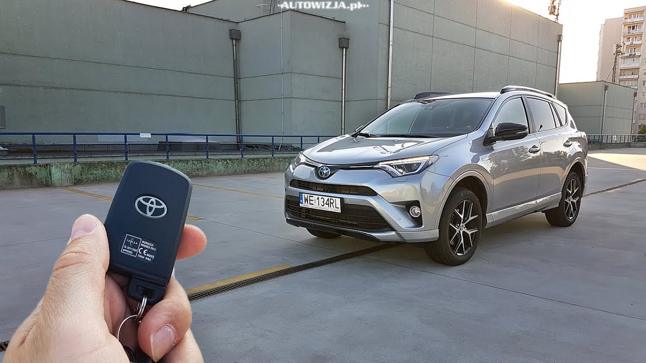 Toyota RAV4 Hybrid AWD TEST POV Drive & Walkaround