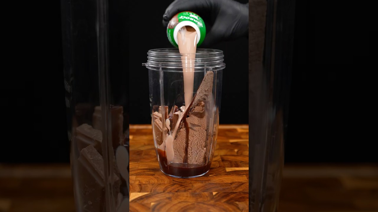 𝐓𝐡𝐞 𝐊𝐢𝐥𝐥𝐞𝐫 𝐂𝐡𝐨𝐜𝐨𝐥𝐚𝐭𝐞 𝐌𝐢𝐥𝐤𝐬𝐡𝐚𝐤𝐞 🍫 drink 