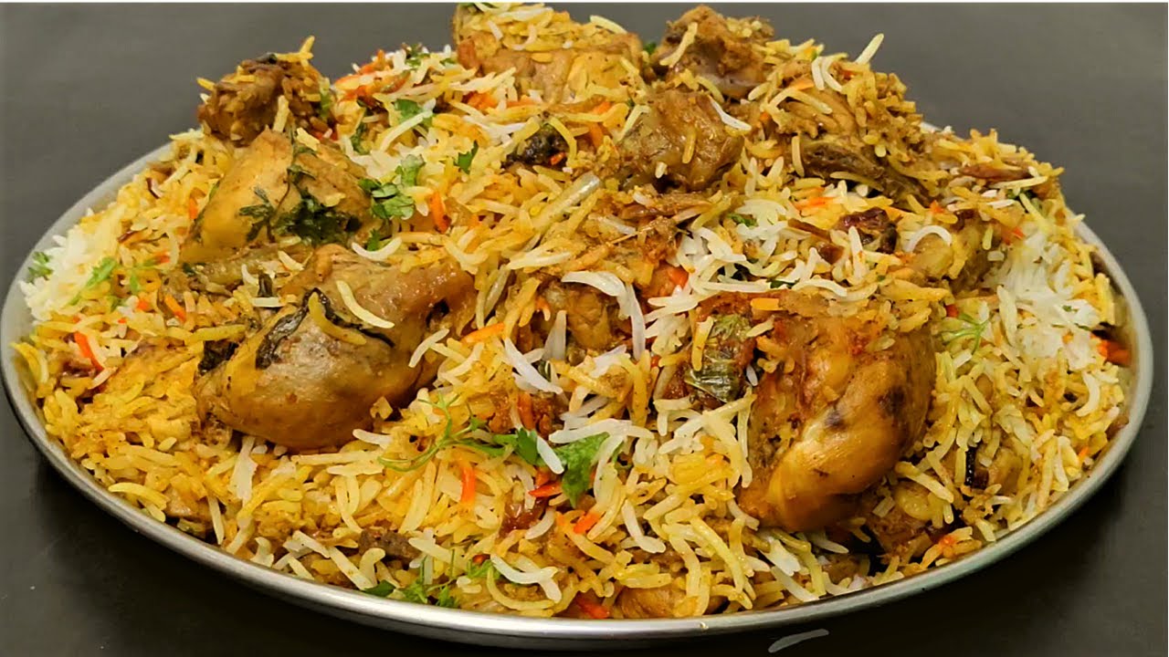 How to make Chicken Biryani | Chicken Biryani recipe in Hindi | Layered Chicken Biryani