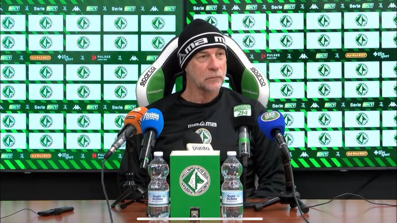 Conferenza stampa di Mister Ballardini pre Avellino-Juve Stabia - In tv seguici sul Canale 17