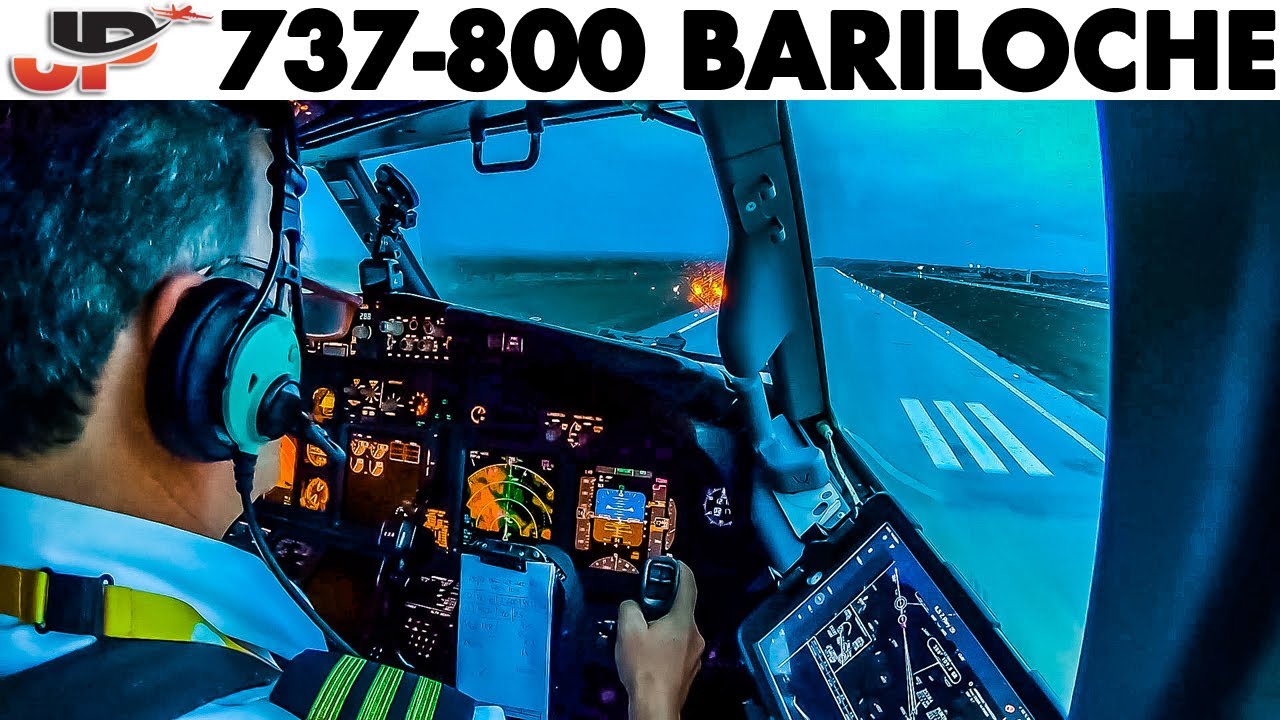 Weather on approach to Bariloche | Boeing 737 Cockpit View