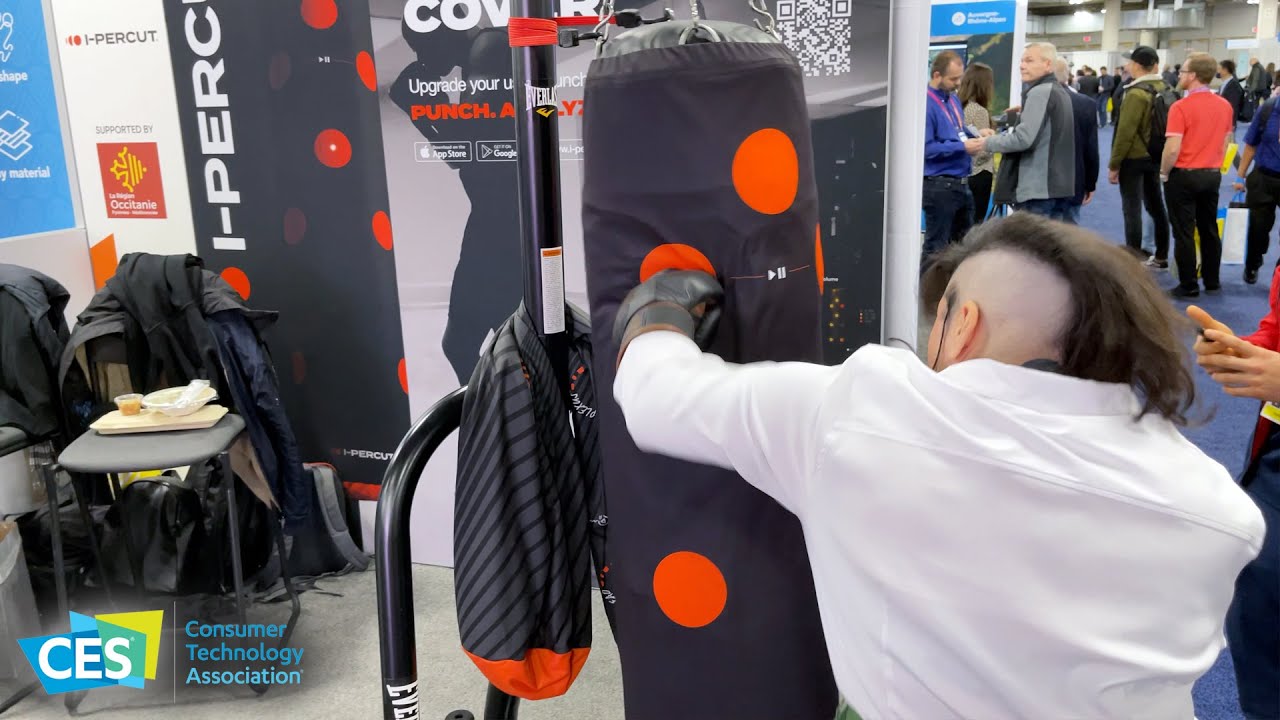 CES | I-Percut I-Perskin - The First Smart Punching Bag Cover