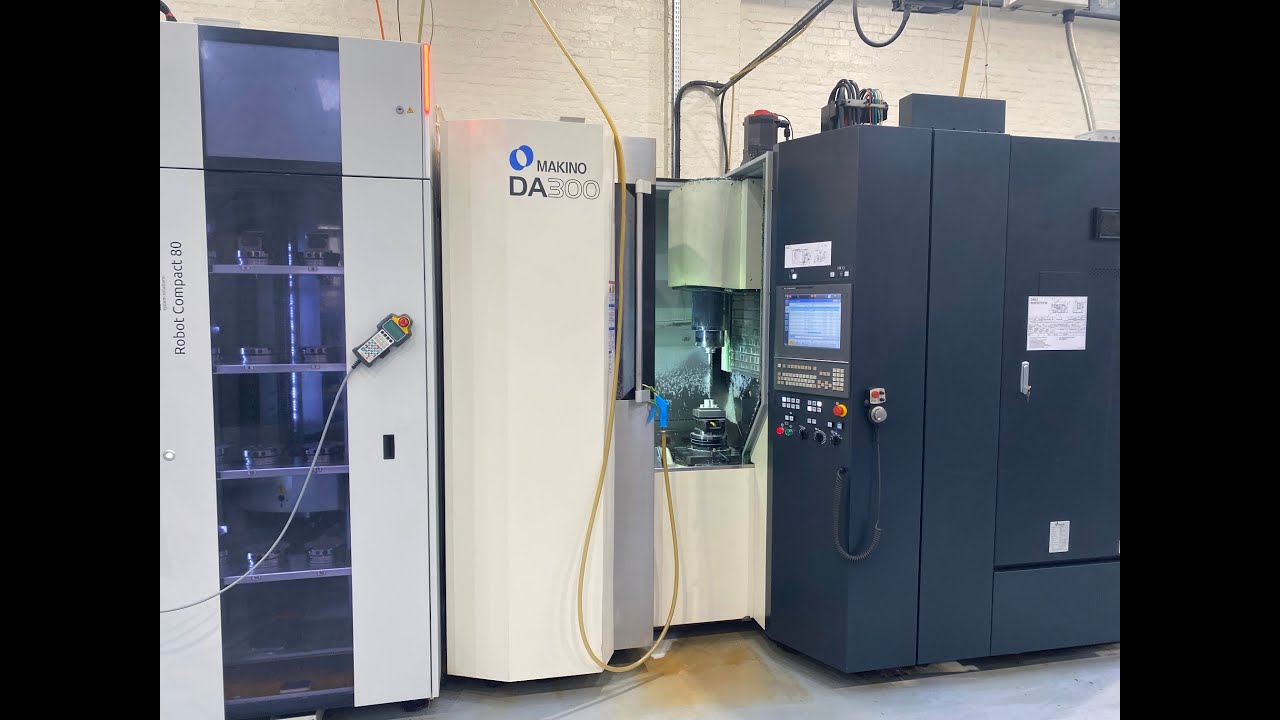 Makino DA 300 + Erowa Robot