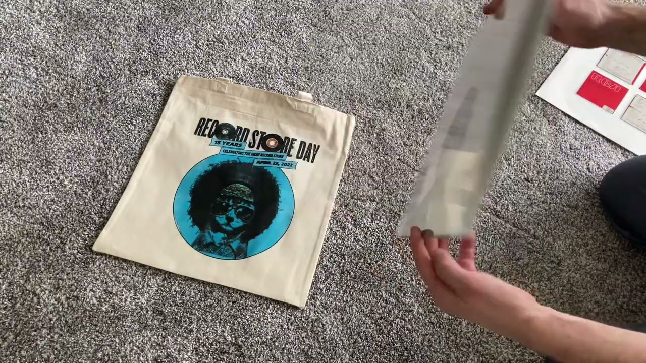 Lou Reed I&rsquo;m So Free: The 1971 RCA Demos Vinyl Unboxing