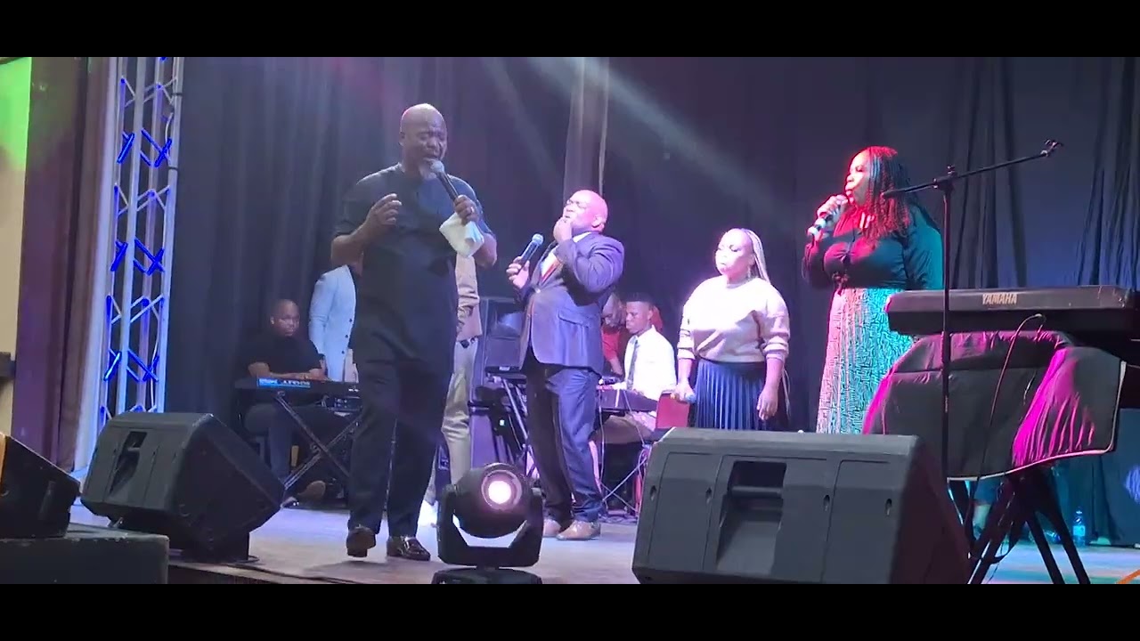 Dr. Timothy Myeni (Ncandweni Christ Ambassadors) live Worship. Part 1.