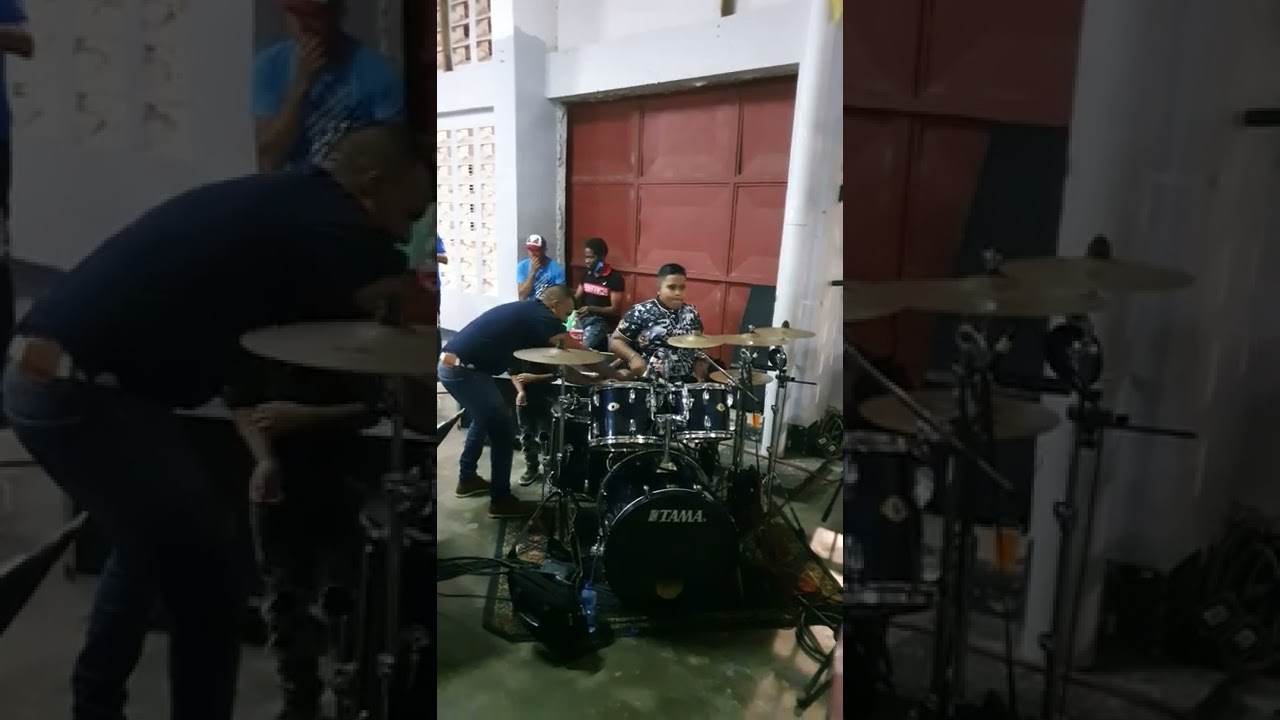 Darshan Sardjoe On The drums with Dance Machine