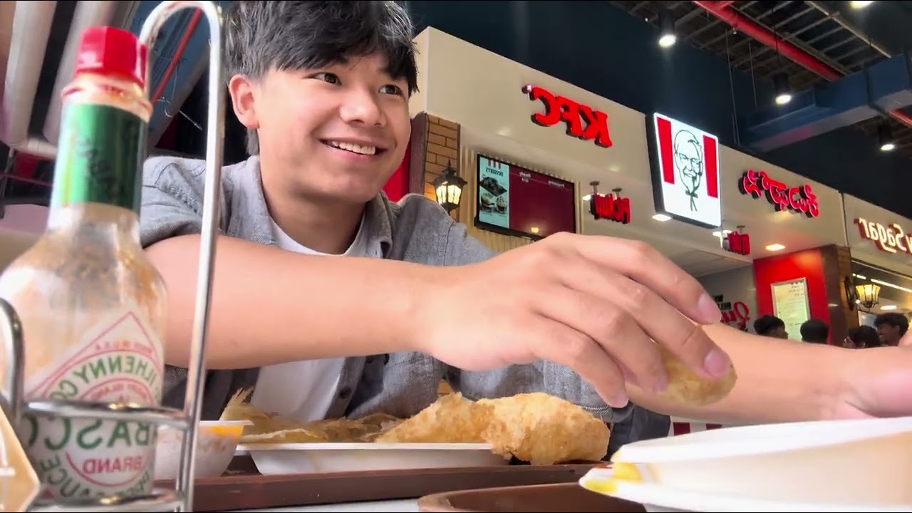 #dayinmylife  chole bhature eating challenge /// 