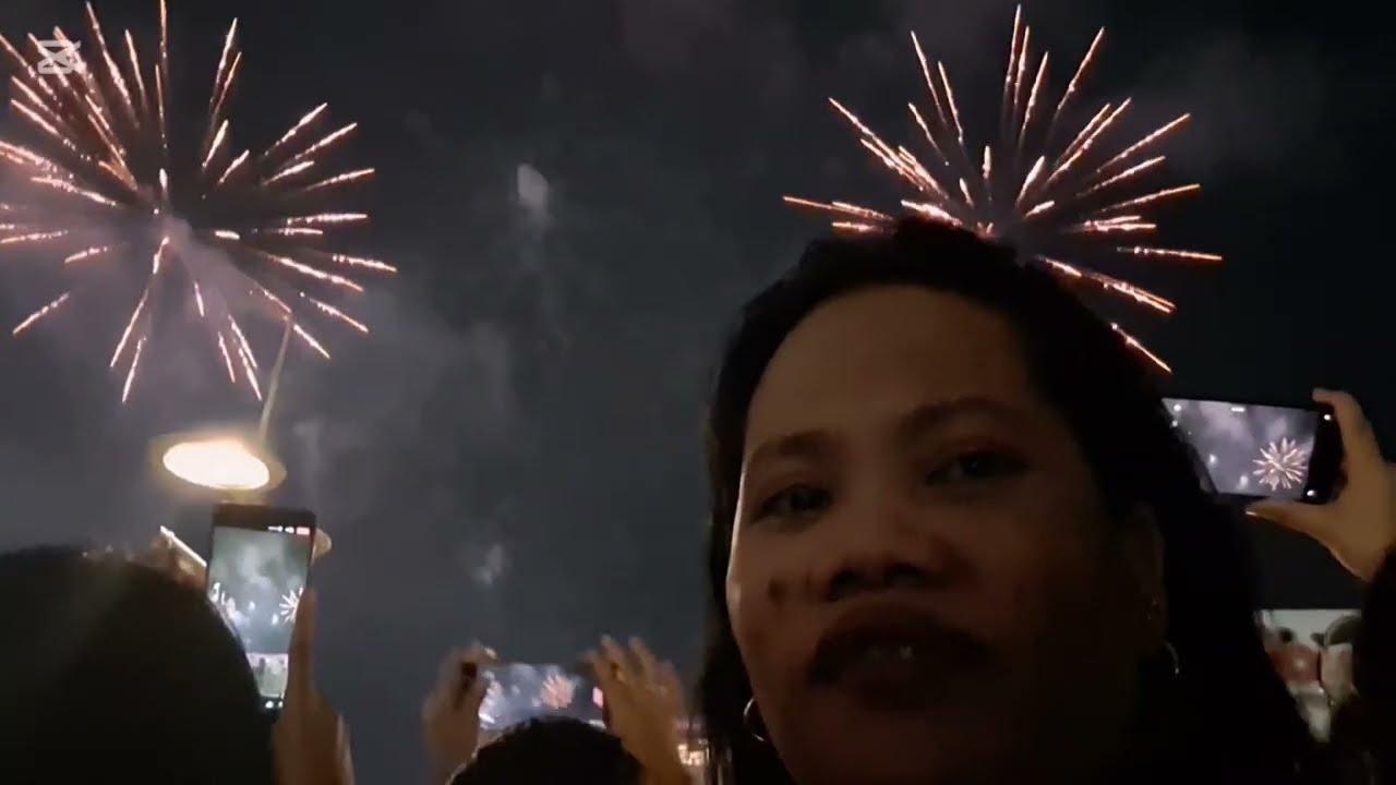 AMAZING FIREWORKS SHOW HERE IN SINGAPORE 🇸🇬 
