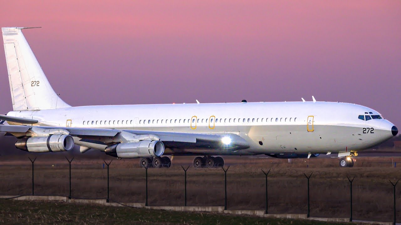 SPECTACULAR Israeli Air Force Boeing 707 Landing and Takeoff at Belgrade Airport | With ATC