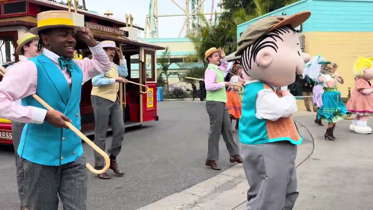 Knott’s Express (part 1) on 02/15/2026 for Knott’s Peanuts Celebration 