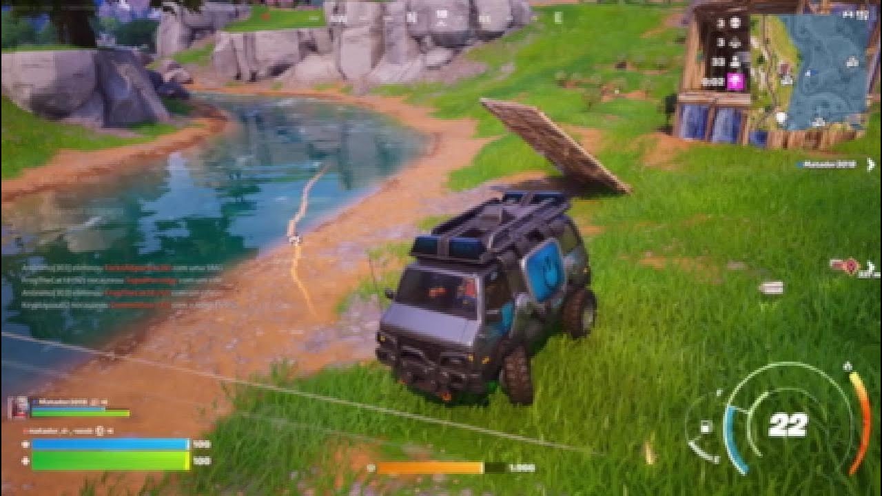 Jogando fortnite
