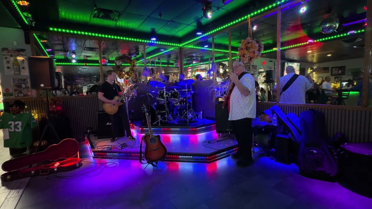 Voodoo Child - Jimi Hendrix - Cover by In2Deep