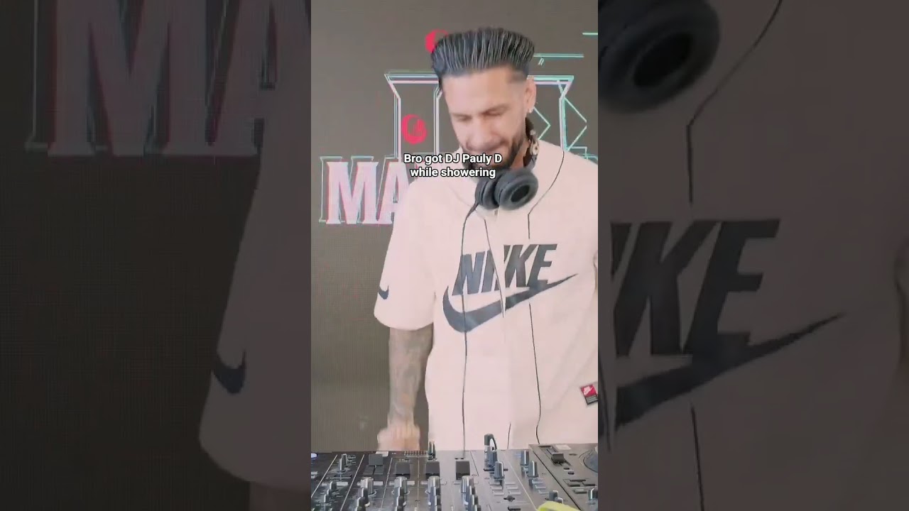 kai cenat got DJ Pauly D while showering #kaicenat #funny #kaicenat #djpaulyd
