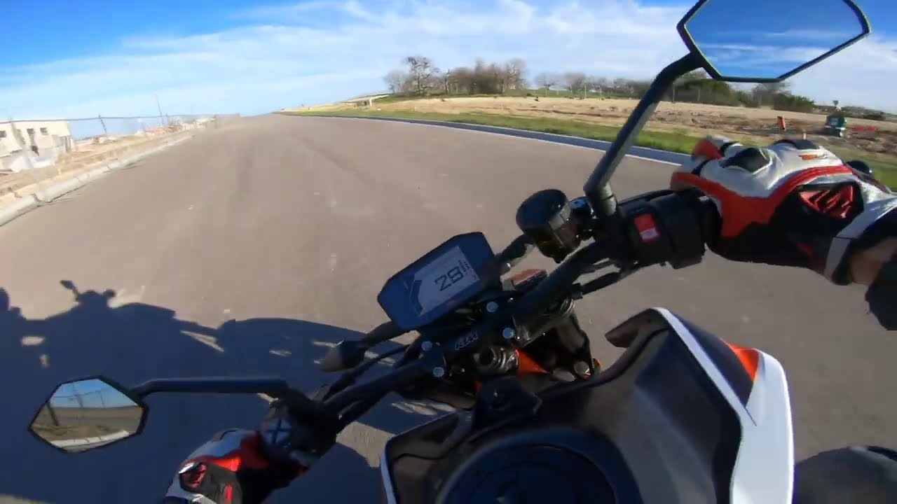 KTM 890 Duke R - Selling or keeping?
