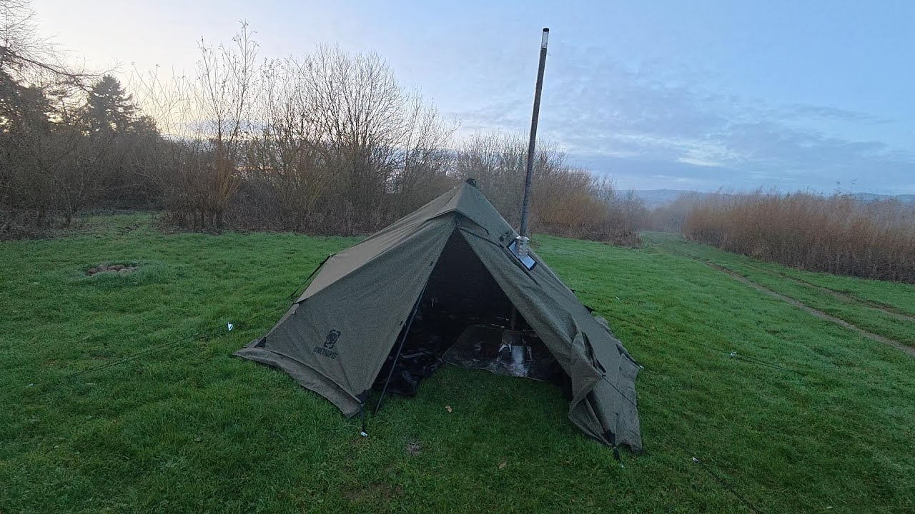 Onetigris Conifer hot tent camp
