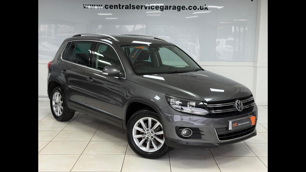 2012/12 Volkswagen Tiguan 2.0 TDI BlueMotion Tech SE DSG 4WD Euro 5 (s/s) 5dr