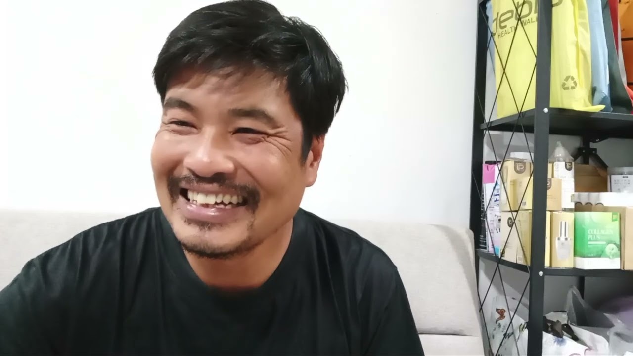 มันแตกต่างกันเห็นๆ