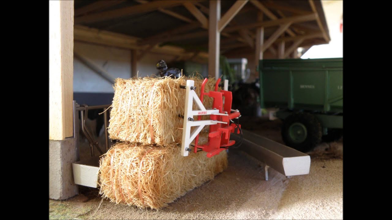 Exposition De Miniature Agricole Et TP Saint Pierre La Cour 2014