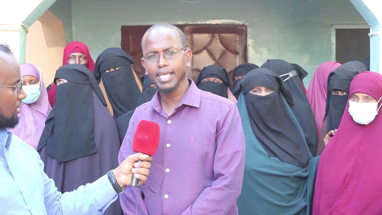 Haweenka Qoyska Gumcadle Ee Beesha Maqabul Oo Qaadeen Musharax MCA Waberi Abdi Rashid (FARIIDI)