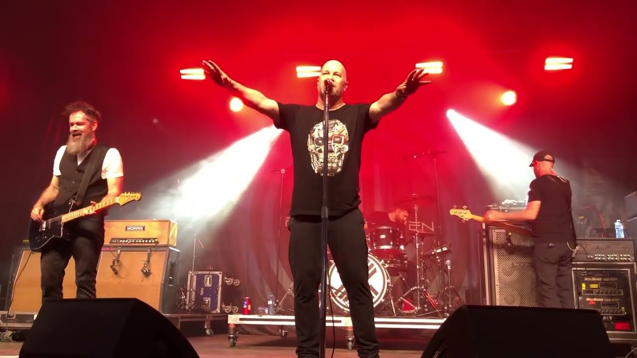 Finger Eleven - Paralyzer - Canal Days - 08/02/25