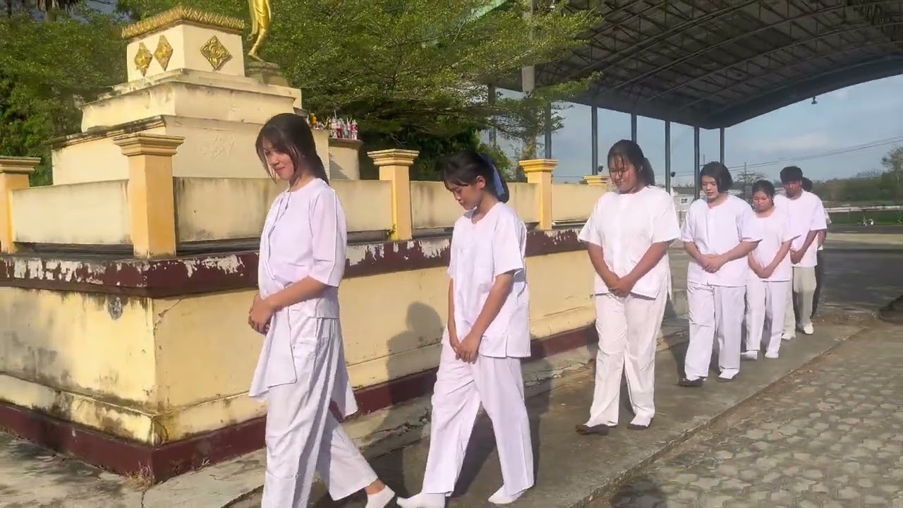 การบริหารจิตการนั่งสมาธิและการเดินจงกรมอย่างถูกต้อง ชั้นม.5/4