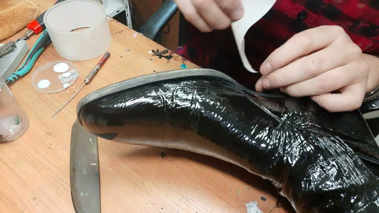 Saint Laurent patent leather restoration.