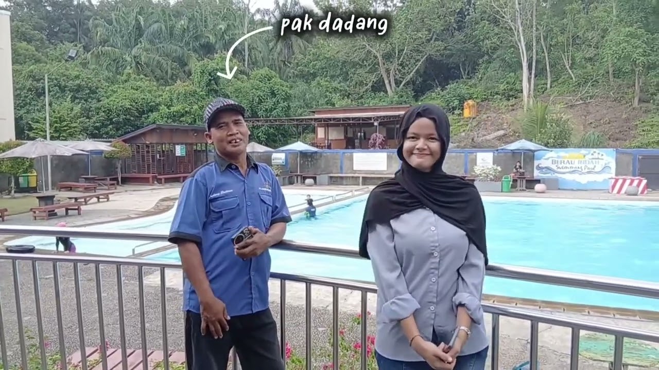 Vlog Review: Kolam Renang Berau Indah 🏊‍♀️|| Mulok #smkn1berau #kartikalinibaya
